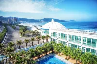 White House Resort
