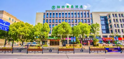 GreenTree Inn Hotel (Jiaxing seven star xiangjiadang) Hôtels à : Jiaxing