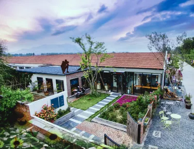 日照春風十里民宿 鄰近漁樂漁具水族館的酒店