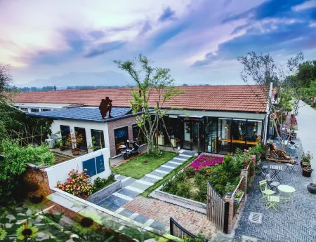 Chunfeng Shili Hostel Отели рядом с достопримечательностью «Yangguang Hai'an Menghuan Beach»