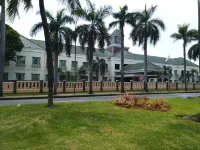 Grand Cikarang Hotel Hotel dekat TOKO KEMBAR POM 13