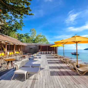 Beach Club by Haadtien Hotels near Shark Bay