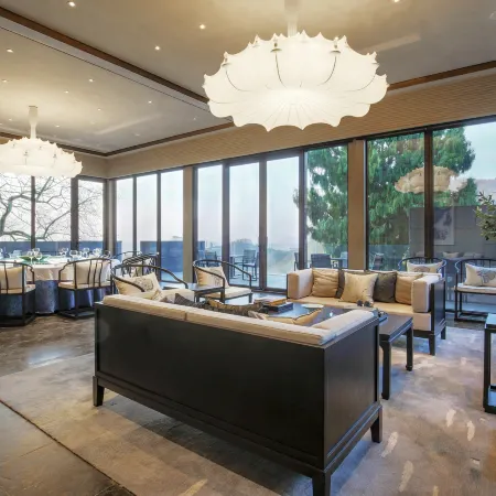Jinlei Holiday Hotel