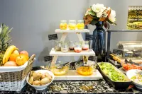 Jump Inn Hotel Belgrade - Breakfast