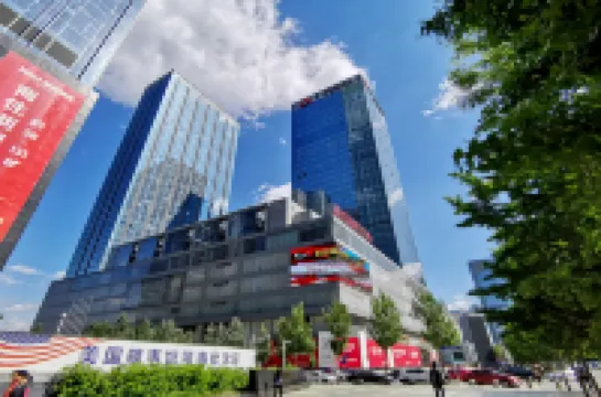 Alta Hotel Apartment (Shenyang Qingnian Street Maoye Center Branch) فنادق في 