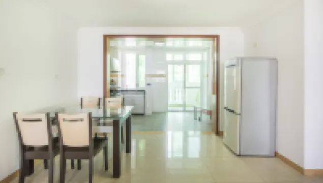 Loushanglou Seascape Motel