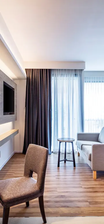 ห้องแกรนด์ดีลักซ์ เตียงใหญ่ 1 เตียง