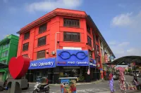 Uptown Eco Hotel