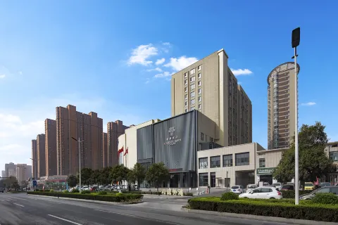 자오쭤 차이푸 중위안 루이징 호텔