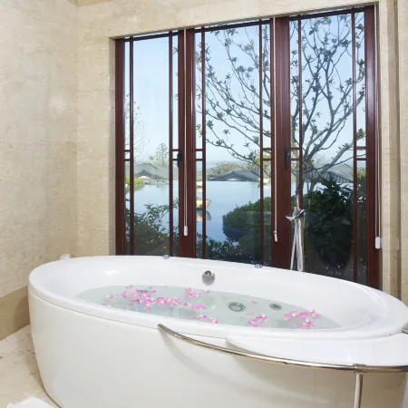 the Westin Zhujiajian Resort, Zhoushan