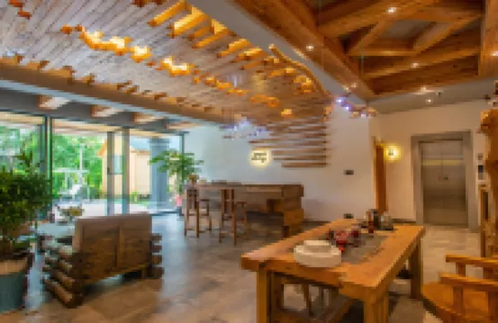 Haiyiran Holiday Hotel