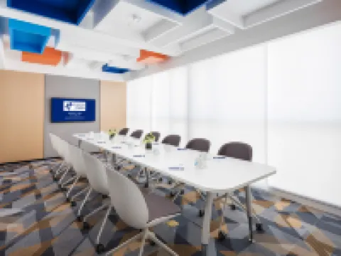 ฮอลิเดย์ อินน์ เอ็กซ์เพรส ฝอซาน ฉานเฉิง บาย IHG โรงแรมในฝอซาน