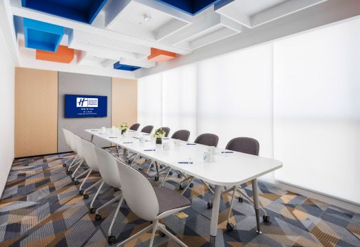 홀리데이 인 익스프레스 포산 찬청, IHG 호텔