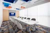 Holiday Inn Express Foshan Chancheng (Kuiqi Road Subway Station Creative Industrial Park)