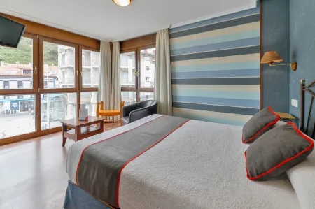 Hotel Puerto de Candás