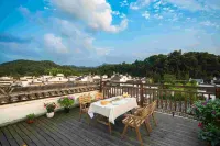 Jiwei Hotel - Inns