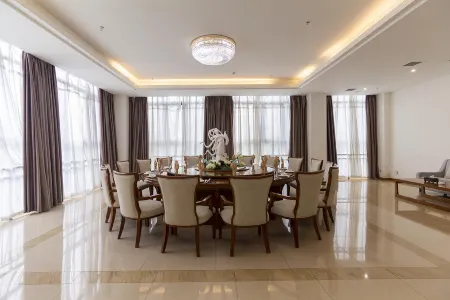 Shenghui Hotel Отели в г. Вучуань