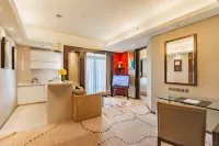 Royal Suites & Towers Wuhan