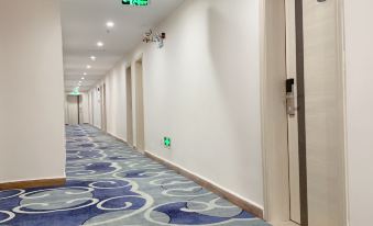 Huaxiang Hotel