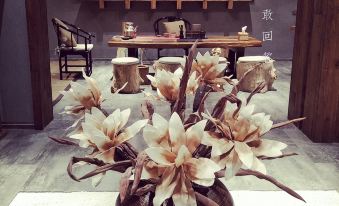 Dibei Featured Hotel (Panzhou Liuguan)
