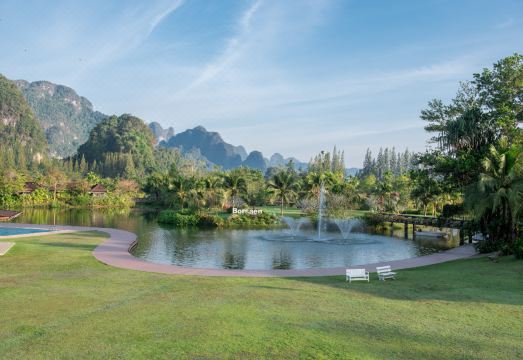 보르 사엔 빌라 & 스파 썸네일