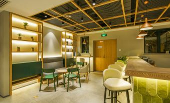 TRUE GO Hotel (Beijing Sino-Japanese Friendship Hospital Hepingli Subway Station)