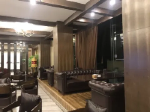 Lunzhoucang Hotel