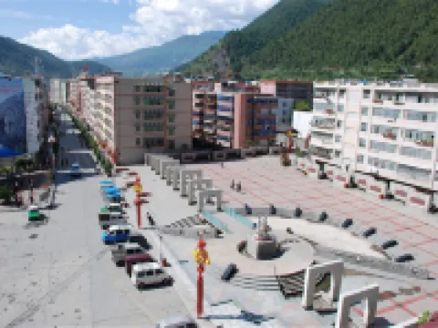 Longhai Hotel Hotels in Jiulong