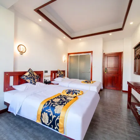 Yiyun Mountain Residence, Karst Mountain Scenery, Bouyei Style, Parent-Child Holiday Accommodation