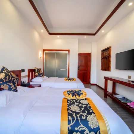 Yiyun Mountain Residence, Karst Mountain Scenery, Bouyei Style, Parent-Child Holiday Accommodation