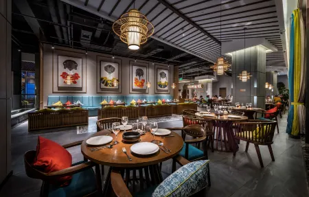 Meixu Huweiguan  Hotel (Shanghai Jiading New Town) Отели рядом с достопримечательностью «Shanghai Open University Jiading Branch»