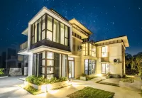 Yuehai Holiday Villa Hotels in Poly Silver Beach