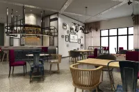Campanile Hotel (Dongying Financial Harbor Wanda Plaza) - Bar