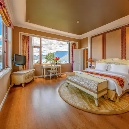 Silver Lake Island Hotel At Lugu Lake, Yunnan