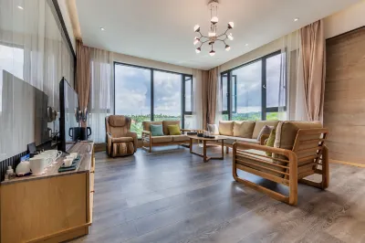 Pu'er Taifulai Homestay Hôtels à proximité de : Hongfeng Nandaohe Passenger Transport Terminal