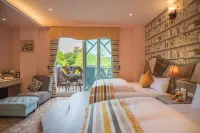 Saint Paul Villa