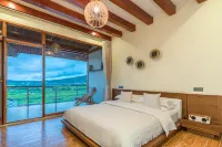 Floral Lux Hotel· Yuexi·Junyuan hot spring hotel in Heshun ancient town Hôtels à : Tengchong