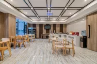 Manya Hotel