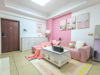 翼舍公寓(常德柳叶湖店) - 粉红pink两居室套房