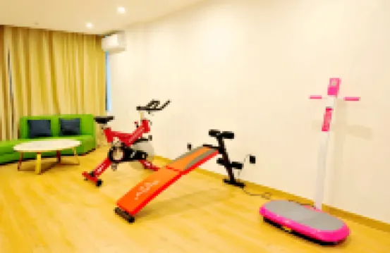 GreenTree Hotel (Haikou Qilou Old Street Wuzhishan Road)