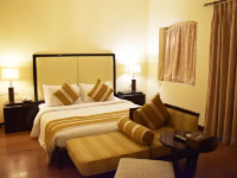 ラマダ プラザ カラチ ホテル カラチのホテル