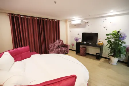 LGJD Отели рядом с достопримечательностью «Hongdong Dahuaishu Ancestor Memorial Garden»