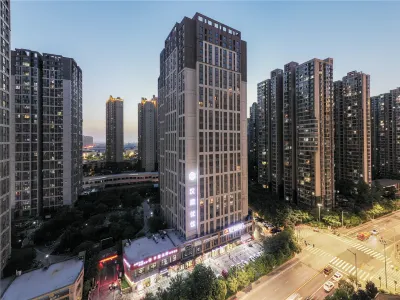 HanTing Premium Hotel (Xi'anbei Railway Station Fengcheng 11th Road) Hôtels à : Xi'an