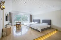 Yinglong Xiushuiwan Hotel