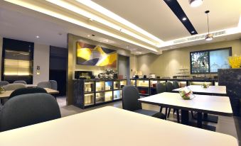 Homeinn Selected (Yangzhou Slender West Lake Dongguan Street)