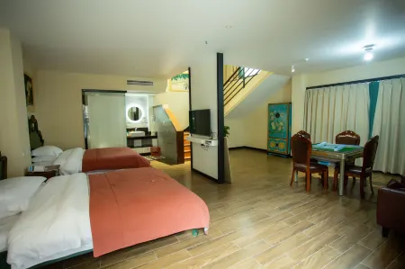 Heart hotel Отели рядом с достопримечательностью «Red Army Push Forward Division Monument»