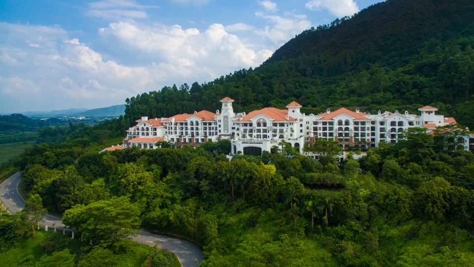 Zhaoqing Senlan Yunhai Hotel