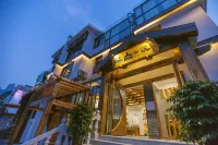Linshan Xiaozhu Guesthouse Hotels near Tianmen Mountain National Forest Park