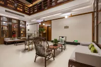 Qingming Shanghe Garden Inn