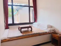 Jinhai Yiyun Hot Spring Hotel